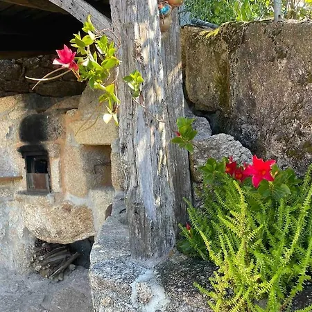 Petra's House * Geres